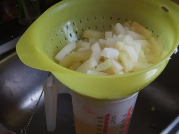 Rindermettsteak mit Sahne-Kohlrabi und Kartoffelstampf - Rezept - Bild Nr. 13