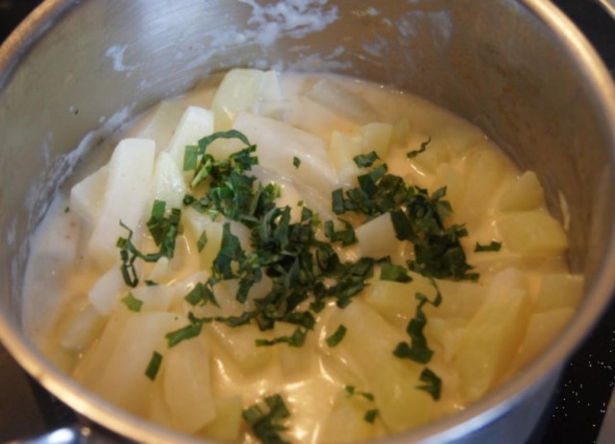 Rindermettsteak mit Sahne-Kohlrabi und Kartoffelstampf - Rezept - Bild Nr. 15