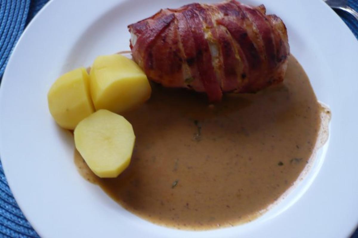 Bilder für Schweinefilet im Speckmantel mit Senf - Sahne -Sauce - Rezept