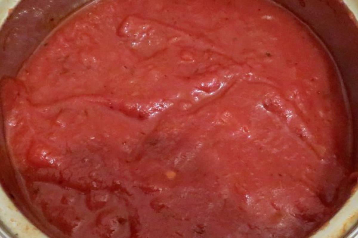 Sauce: Scharfe Tomaten-Paprika-Sauce - Rezept