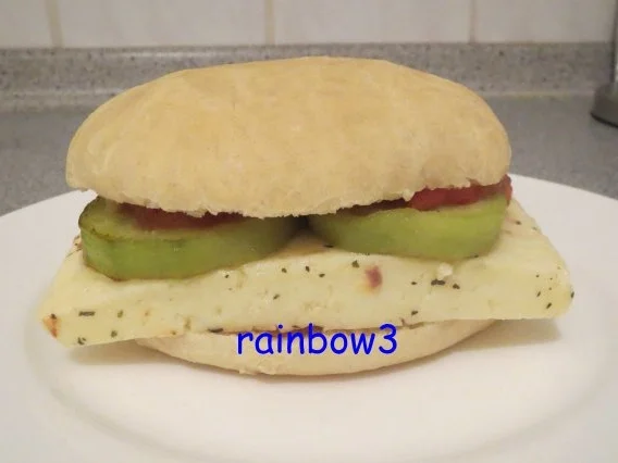 Zwischensnack: Veggi-Burger / Käse-Burger - Rezept