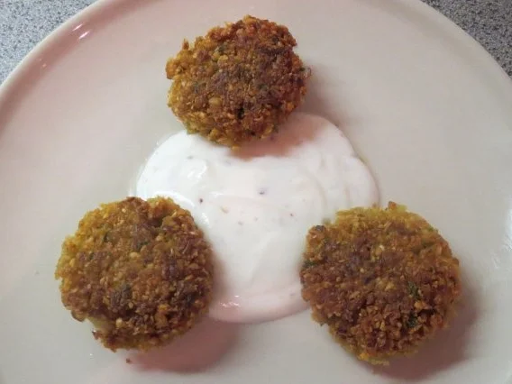 Rezept: Kochen: Falafel mit Joghurtdip Kochen: Falafel mit Joghurtdip - Rezept