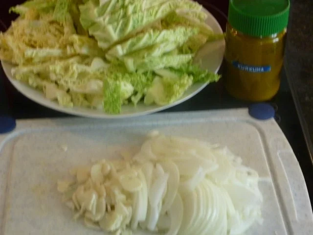 Wirsingnudeln mit Baumnüsse - Rezept - Bild Nr. 3