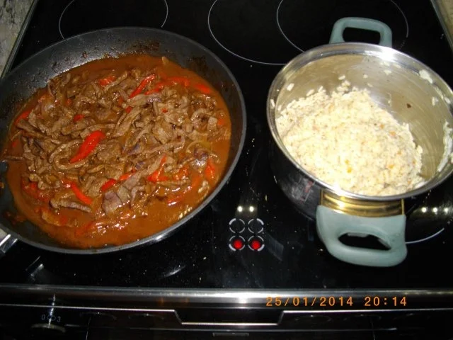 Rinder-Paprika Geschnetzeltes mit Kräuterreis - Rezept - Bild Nr. 2