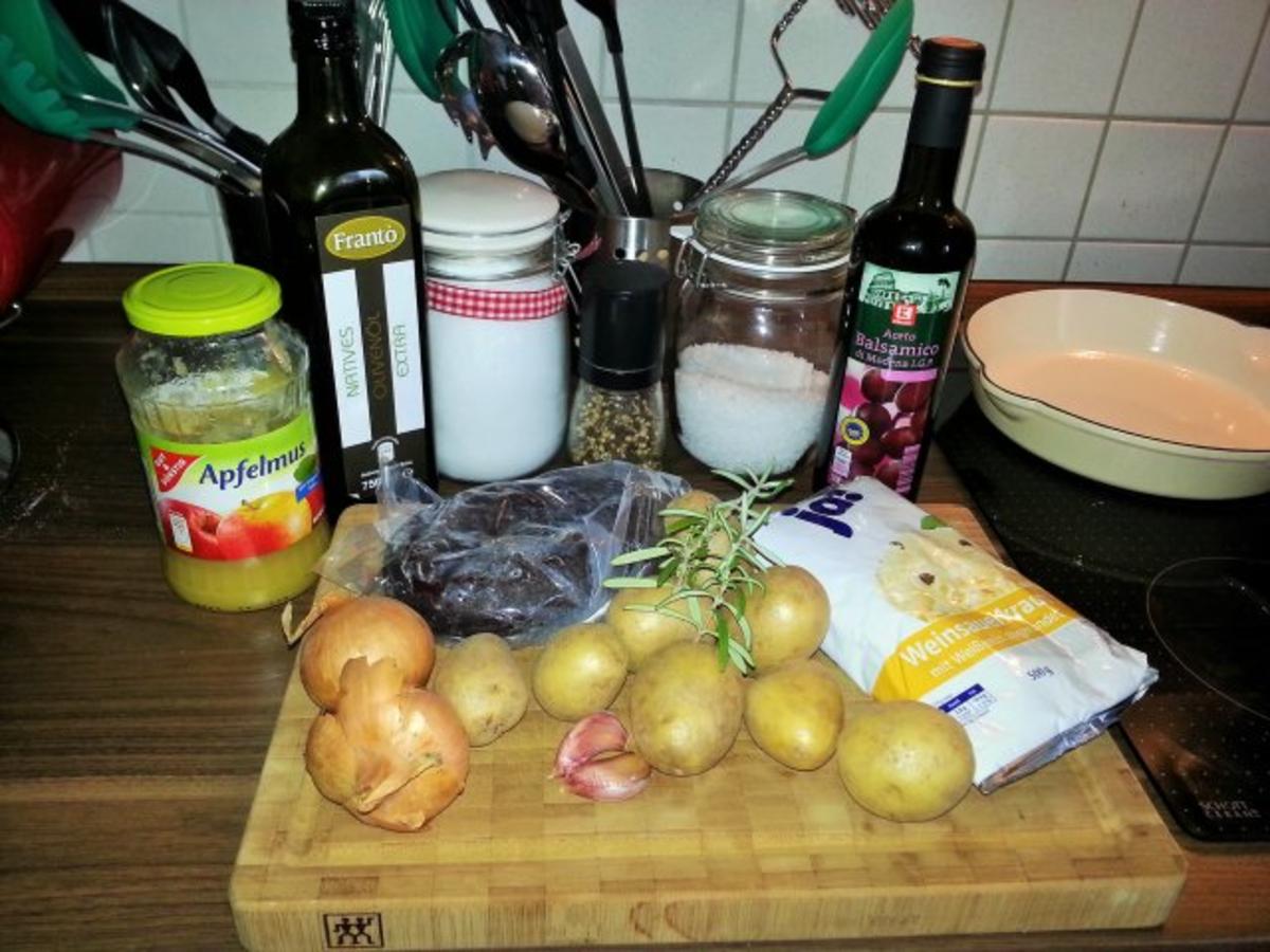 Gebackene Balsamico Kartoffeln mit karamellisiertem Sauerkraut - Rezept - Bild Nr. 2