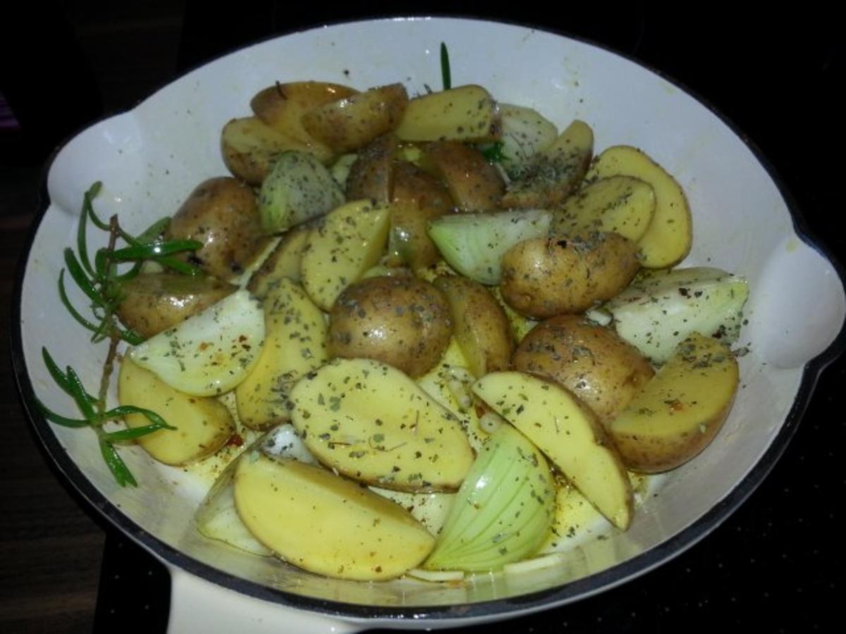 Gebackene Balsamico Kartoffeln mit karamellisiertem Sauerkraut - Rezept - Bild Nr. 3