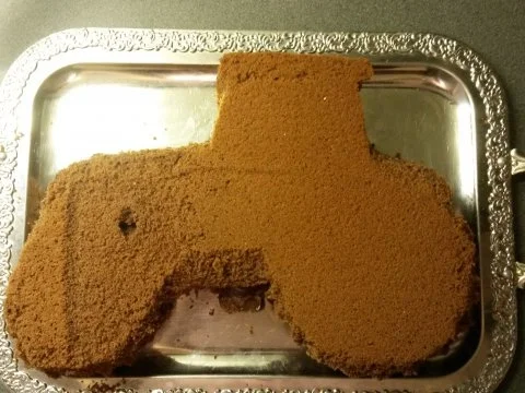 Rezept: Trecker-Torte Bild Nr. 7 Trecker-Torte - Rezept - Bild Nr. 7