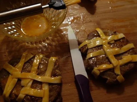 Schopfsteak zart umwickelt - Rezept - Bild Nr. 3