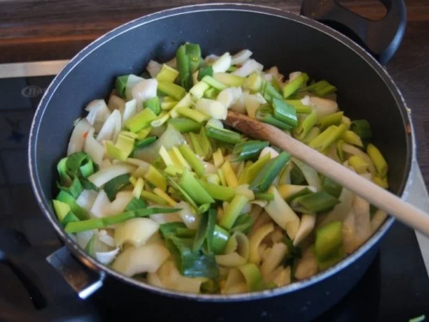 Gourmet Knusperente mit orientalischen Reis und Erdnusssauce - Rezept - Bild Nr. 4