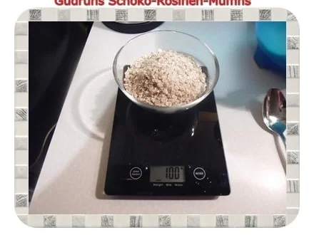 Rezept: Muffins: Schoko-Rosinen-Muffins Bild Nr. 4 Muffins: Schoko-Rosinen-Muffins - Rezept - Bild Nr. 4
