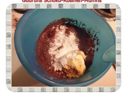 Rezept: Muffins: Schoko-Rosinen-Muffins Bild Nr. 9 Muffins: Schoko-Rosinen-Muffins - Rezept - Bild Nr. 9