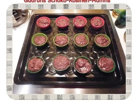 Rezept: Muffins: Schoko-Rosinen-Muffins Bild Nr. 11 Muffins: Schoko-Rosinen-Muffins - Rezept - Bild Nr. 11