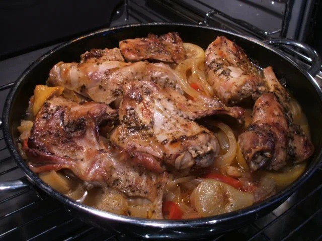 Rezept: Fleisch: Geschmortes Kaninchen auf Gemüsebett Bild Nr. 9 Fleisch: Geschmortes Kaninchen auf Gemüsebett - Rezept - Bild Nr. 9