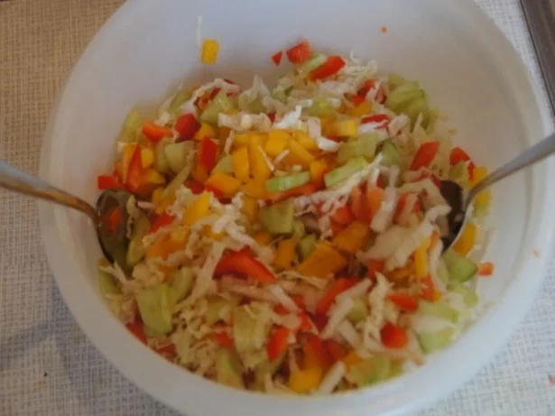 Nudeln mit Sauce und Salat - Rezept - Bild Nr. 13