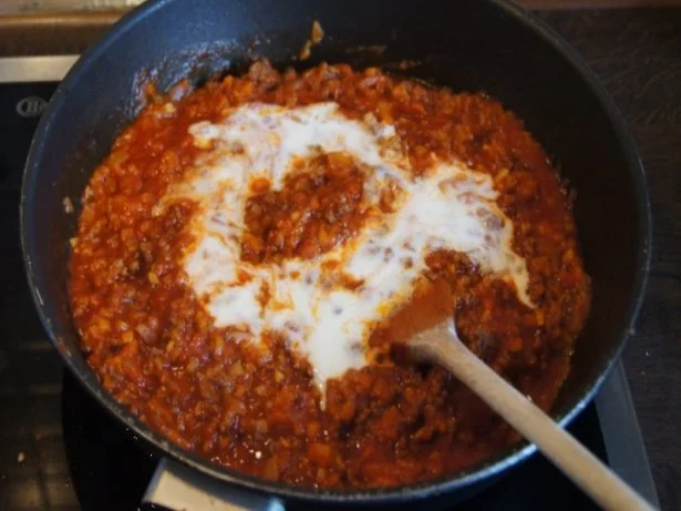 Nudeln mit Sauce und Salat - Rezept - Bild Nr. 10