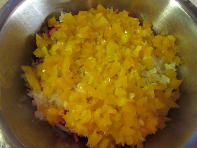 Paprika-Hackbällchen mit Tomaten-Paprika-Salsa - Rezept - Bild Nr. 12