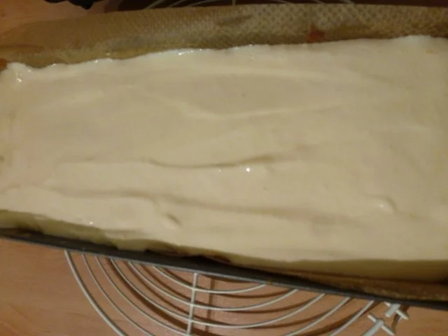 Käsekuchen mit Rotweinpflaumen - Rezept - Bild Nr. 6