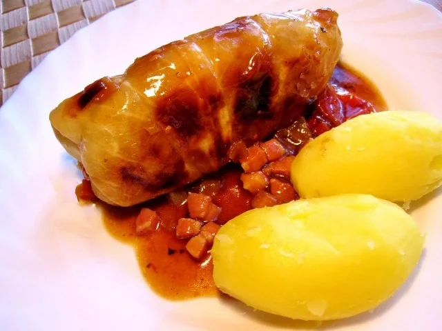 Kohlroulade pikant gefüllt - mit einer deftigen Specksoße ... - Rezept - Bild Nr. 9