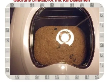 Rezept: Brot: Dinkelbrot mit Kürbiskernen Bild Nr. 7 Brot: Dinkelbrot mit Kürbiskernen - Rezept - Bild Nr. 7