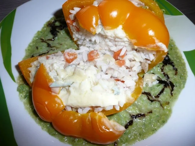 Ein lecker grünes Sößchen , nicht nur zu gefüllter Parika. - Rezept - Bild Nr. 12