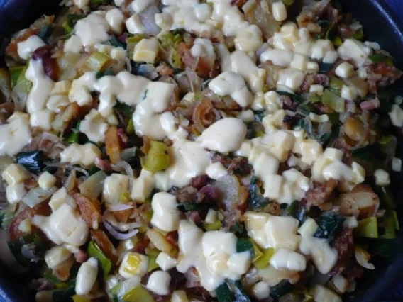 Rezept: Porree - Bratkartoffel - Pfanne Bild Nr. 9 Porree - Bratkartoffel - Pfanne - Rezept - Bild Nr. 9