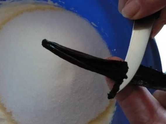 Rezept: Schokostreusel mit Vanillecreme Bild Nr. 4 Schokostreusel mit Vanillecreme - Rezept - Bild Nr. 4