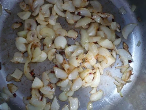 Kürbis - Orangensuppe mit Zwiebel - Topping - Rezept - Bild Nr. 3