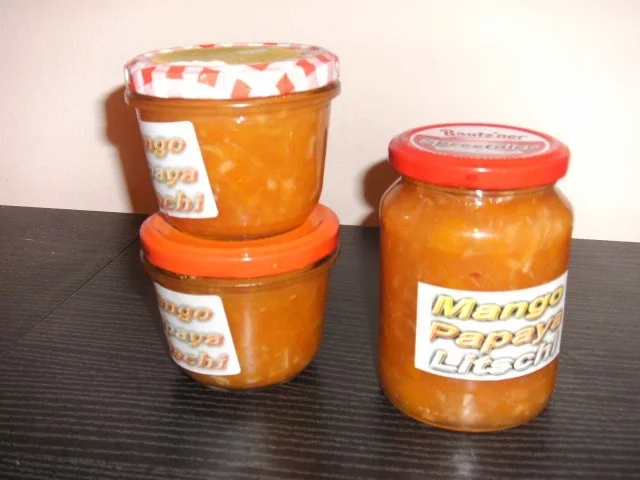 Mango-Papaya-Litschi Konitüre - Rezept
