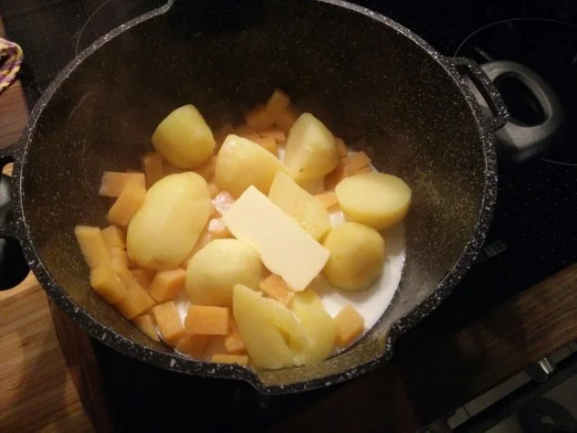 Hot Leg's mit Steckrübenpüree - Rezept - Bild Nr. 7