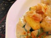 Vegetarische indische Zucchini-Frischkäse-Pfanne mit karamellisierten Ananas - Rezept