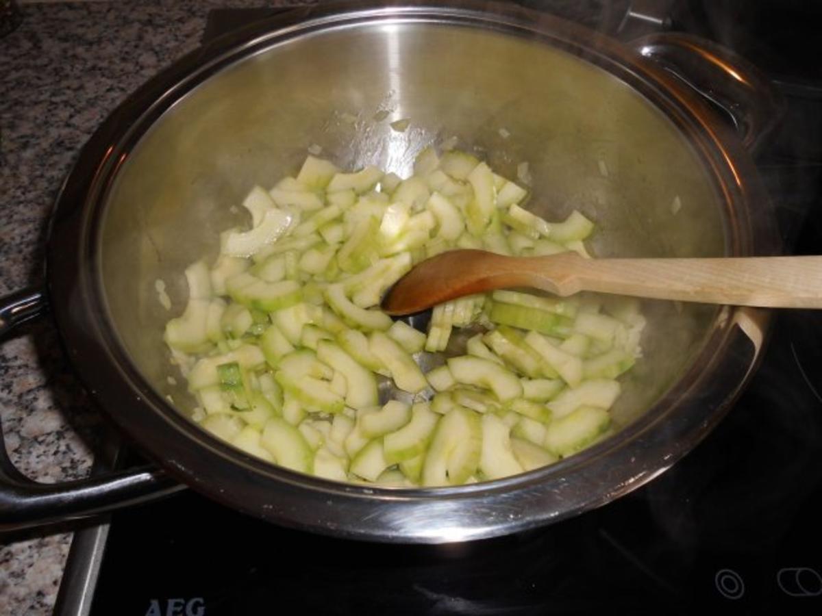 Gurken-Spinatsüppchen mit Schinkentopping>> - Rezept - Bild Nr. 3