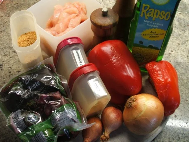 Rezept: Suppen: Rote-Bete-Suppe mit Hähnchenbrust Bild Nr. 2 Suppen: Rote-Bete-Suppe mit Hähnchenbrust - Rezept - Bild Nr. 2