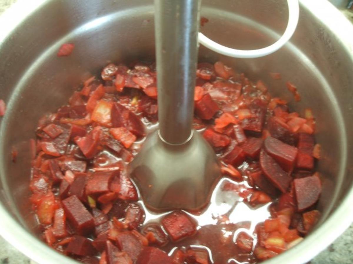 Suppen: Rote-Bete-Suppe mit Hähnchenbrust - Rezept - Bild Nr. 4