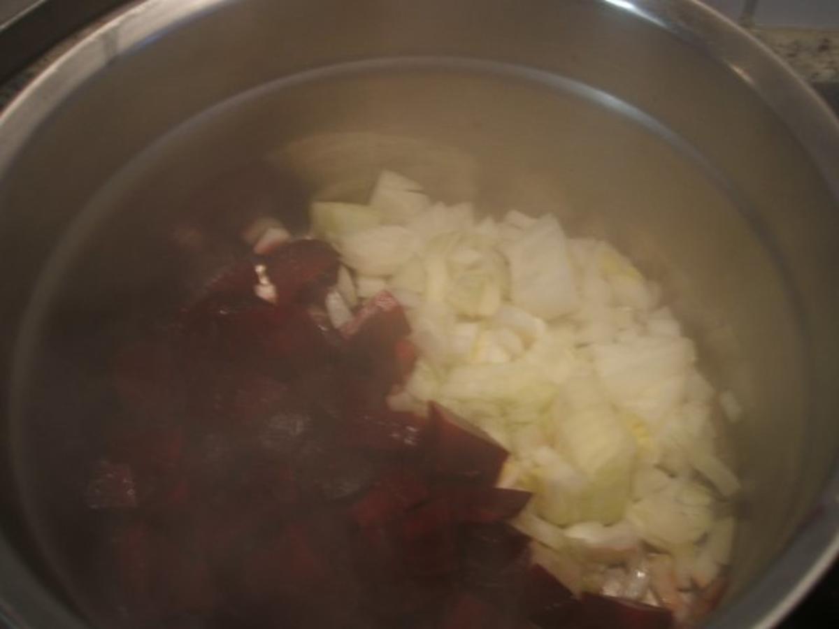 Suppen: Rote-Bete-Suppe mit Hähnchenbrust - Rezept - Bild Nr. 3