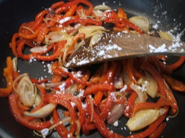 Rezept: Suppen: Rote-Bete-Suppe mit Hähnchenbrust Bild Nr. 7 Suppen: Rote-Bete-Suppe mit Hähnchenbrust - Rezept - Bild Nr. 7