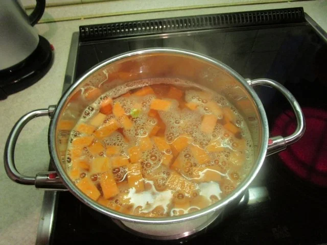 Rezept: Auflauf: von Rosenkohl und Süßkartoffel Bild Nr. 7 Auflauf: von Rosenkohl und Süßkartoffel - Rezept - Bild Nr. 7