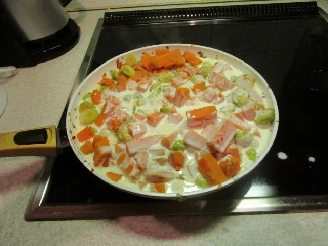 Rezept: Auflauf: von Rosenkohl und Süßkartoffel Bild Nr. 18 Auflauf: von Rosenkohl und Süßkartoffel - Rezept - Bild Nr. 18