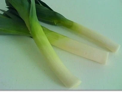 Lauch- Ananas-Erbsen Salat mit Eiern und  Joghurtsauce - Rezept - Bild Nr. 3