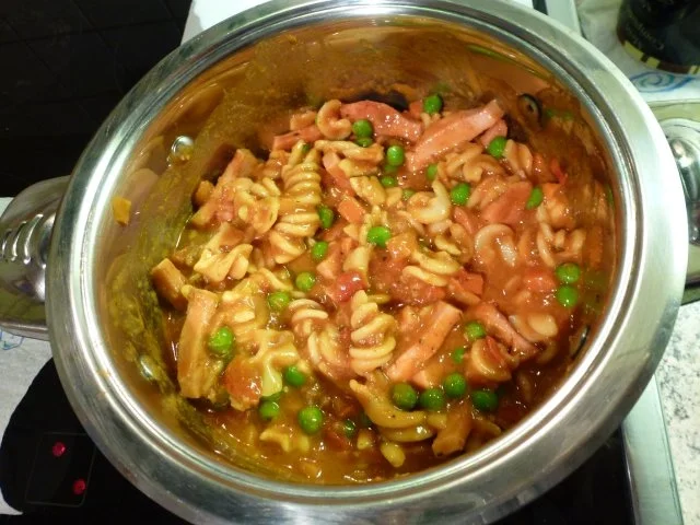 Rezept: Nudel-Topf Bild Nr. 7 Nudel-Topf - Rezept - Bild Nr. 7