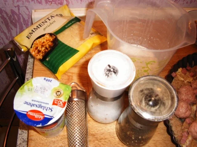 Rezept: Bratwursttorte Bild Nr. 5 Bratwursttorte - Rezept - Bild Nr. 5