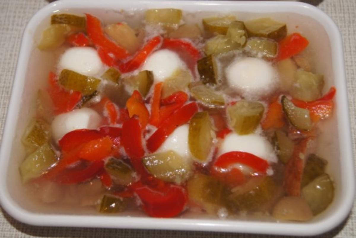 Sülze mit Kassler-Kotelett, Wachteleiern und Gemüse - Rezept - Bild Nr. 6