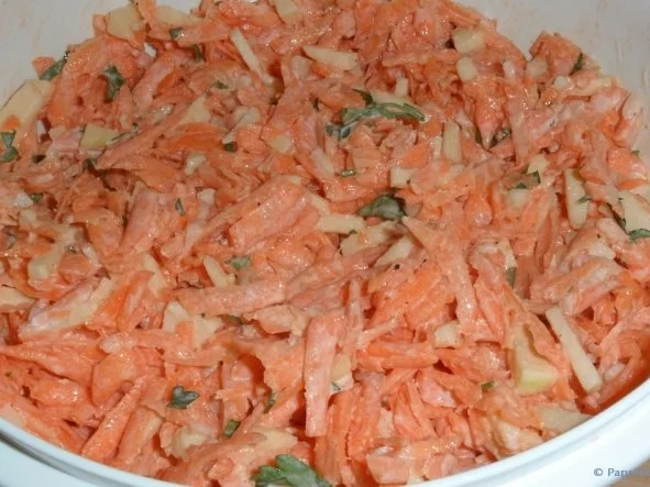 Rezept: Karottensalat mit Meerrettich Bild Nr. 6 Karottensalat mit Meerrettich - Rezept - Bild Nr. 6