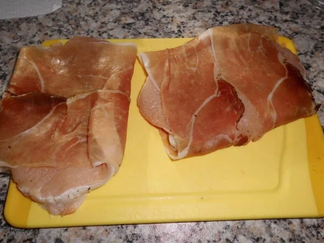 Rezept: Feinschmecker-Schnitzel mit Pesto-Champignons>> Bild Nr. 3 Feinschmecker-Schnitzel mit Pesto-Champignons>> - Rezept - Bild Nr. 3