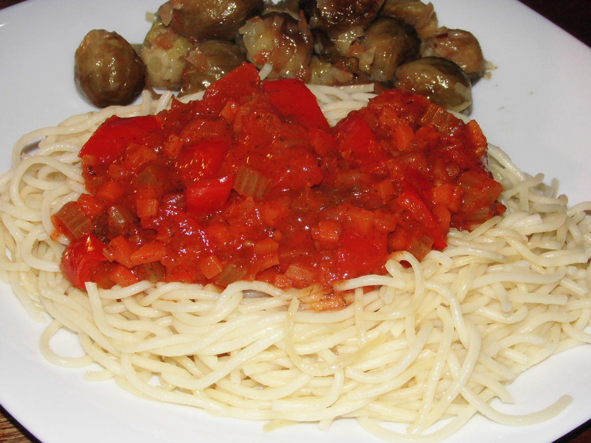 Farfalle mit Gemüse-Sugo - Rezept - Bild Nr. 2