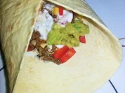 Knackige Rinderhack-Wraps mit Guacamole - Rezept