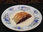 Birnen-Schoko-Nuss-Strudel mit Vanillesoße - Rezept
