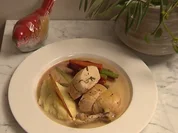 Supreme vom Maishähnchen mit Trüffelfond und zweierlei Sellerie - Rezept