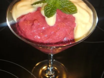 Rezept: Schnelles Himbeereis Schnelles Himbeereis - Rezept