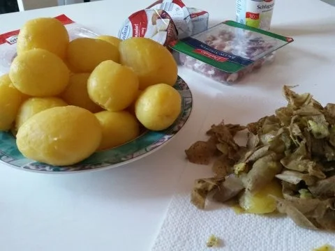 Auflauf - Überbackenes: Camembert - Kartoffelauflauf - Rezept - Bild Nr. 4