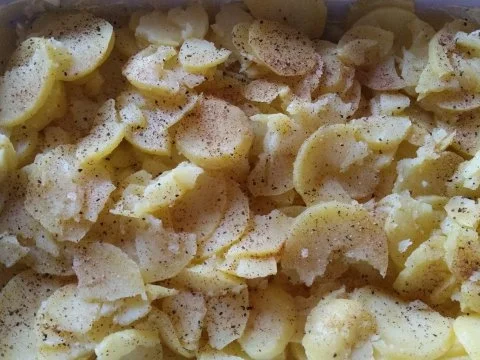 Auflauf - Überbackenes: Camembert - Kartoffelauflauf - Rezept - Bild Nr. 5